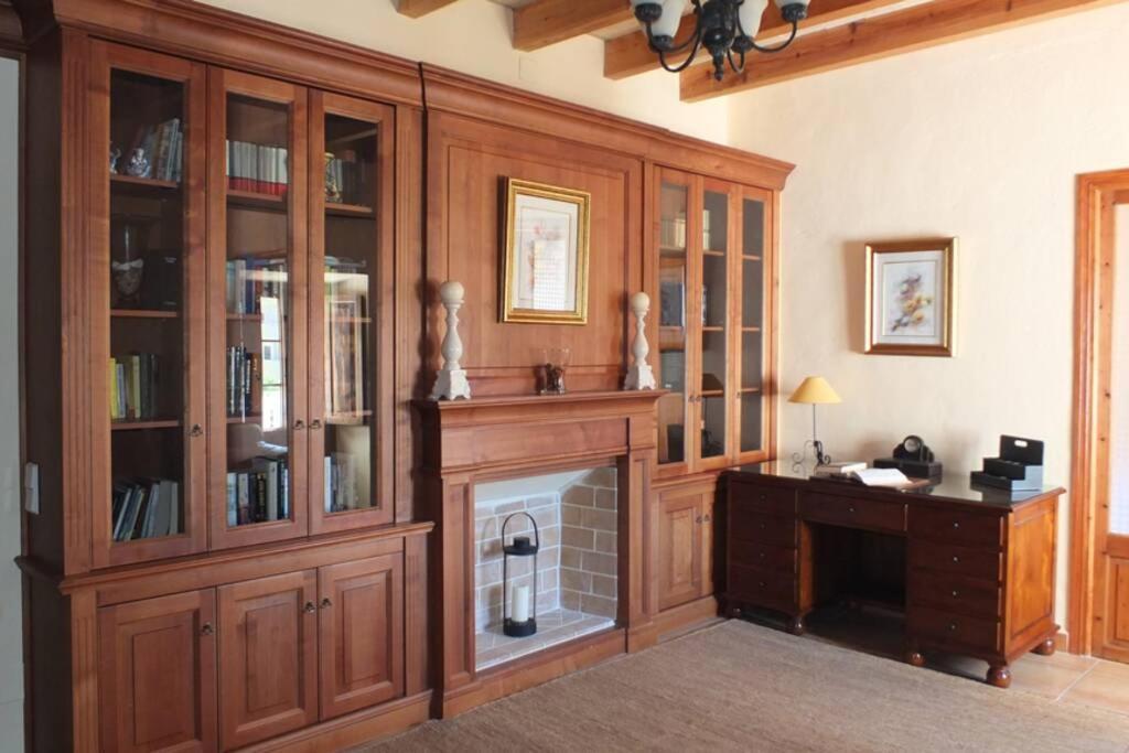 Villa Maria, Bonita Casa Con Jardin Y Piscina Privada En Andratx Εξωτερικό φωτογραφία