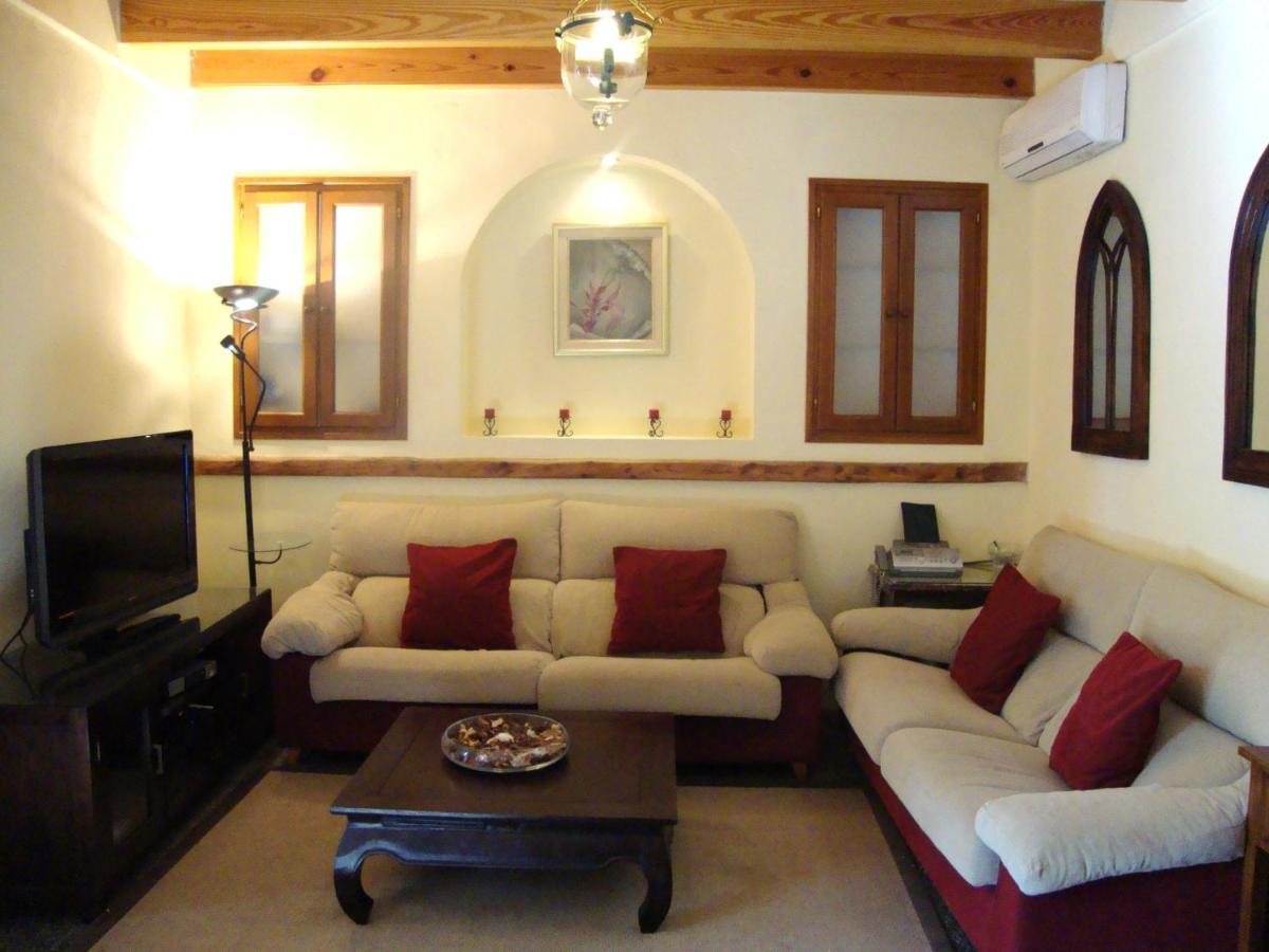 Villa Maria, Bonita Casa Con Jardin Y Piscina Privada En Andratx Εξωτερικό φωτογραφία